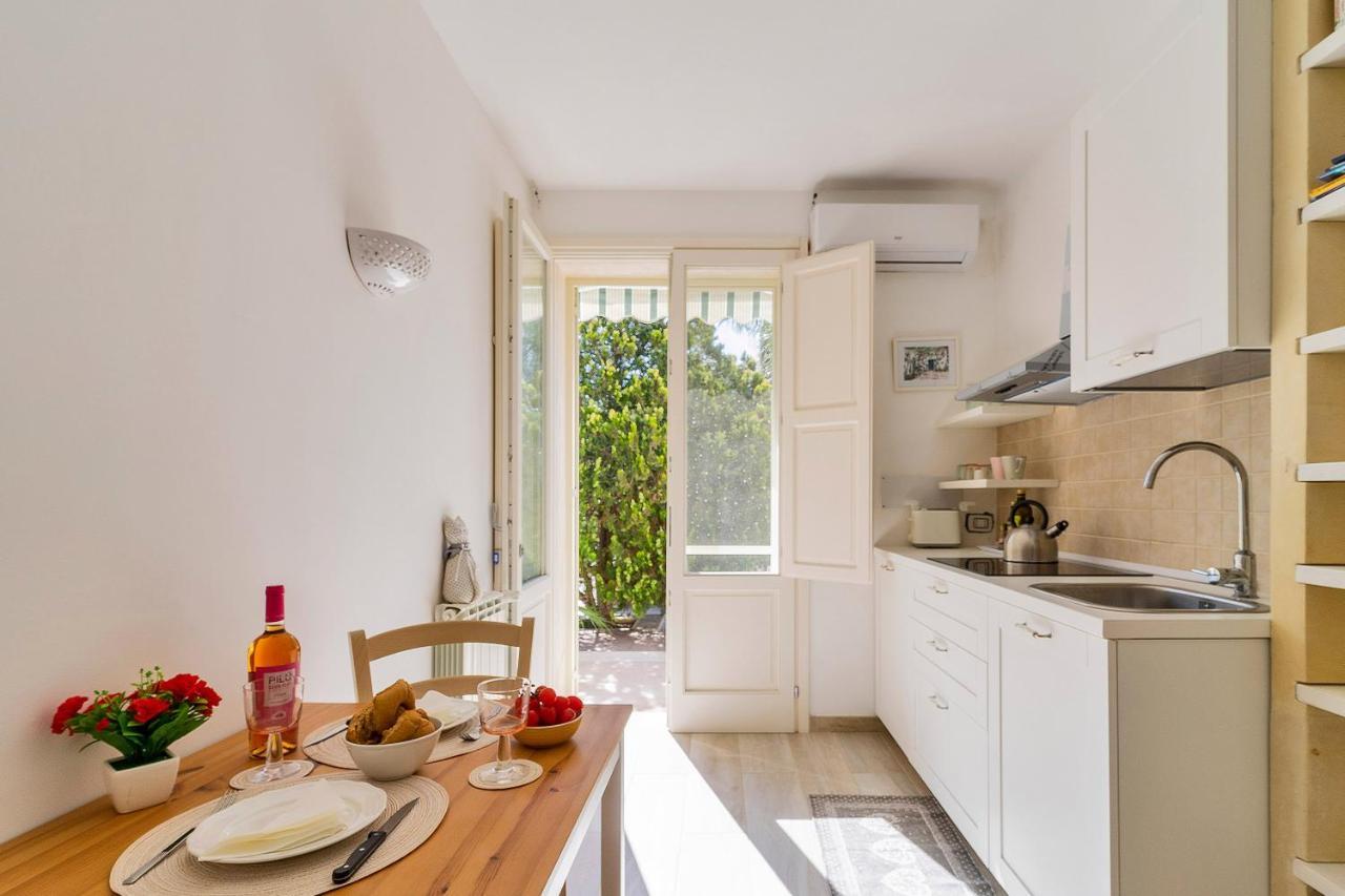 مبيت وإفطار ليتشي Garden View Near The Sea المظهر الخارجي الصورة